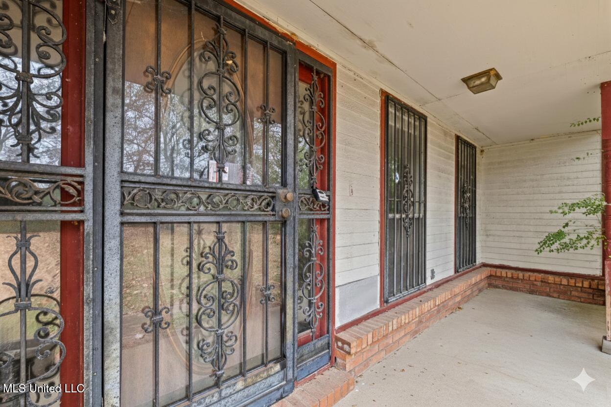 Large Front Porch