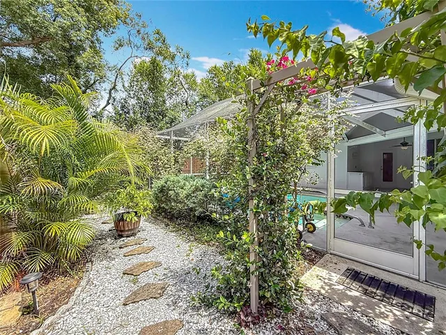 $3,600 | 2973 Spring Oak Court, Palm Harbor, FL 34684