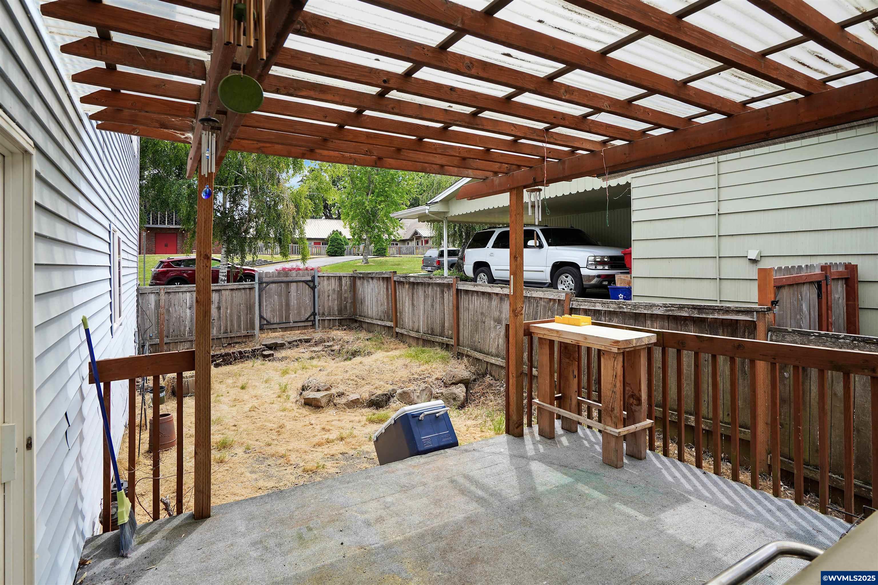 251 Fairview Street Silverton, OR 97381 - Photo 45 of 50