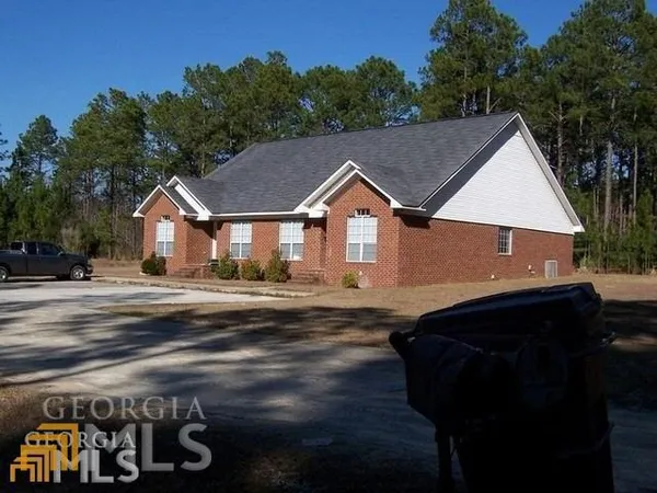 $1,395 | 905 Cannon Donaldson Road, Unit 2, Statesboro, GA 30458