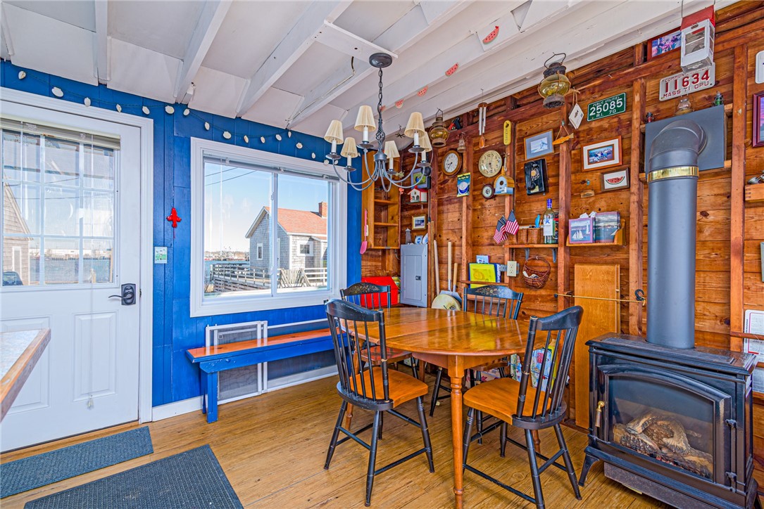 1193 Succotash Road Narragansett, RI 02879 - Photo 13 of 35