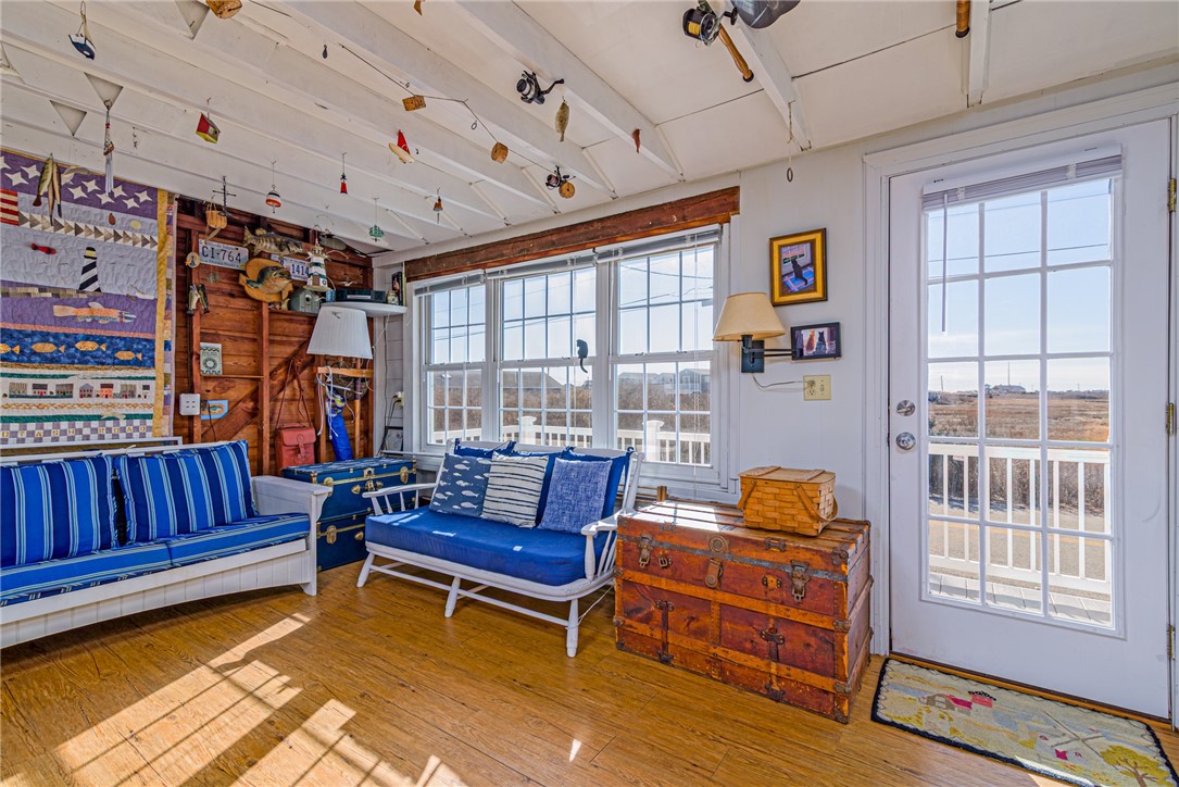 1193 Succotash Road Narragansett, RI 02879 - Photo 14 of 35