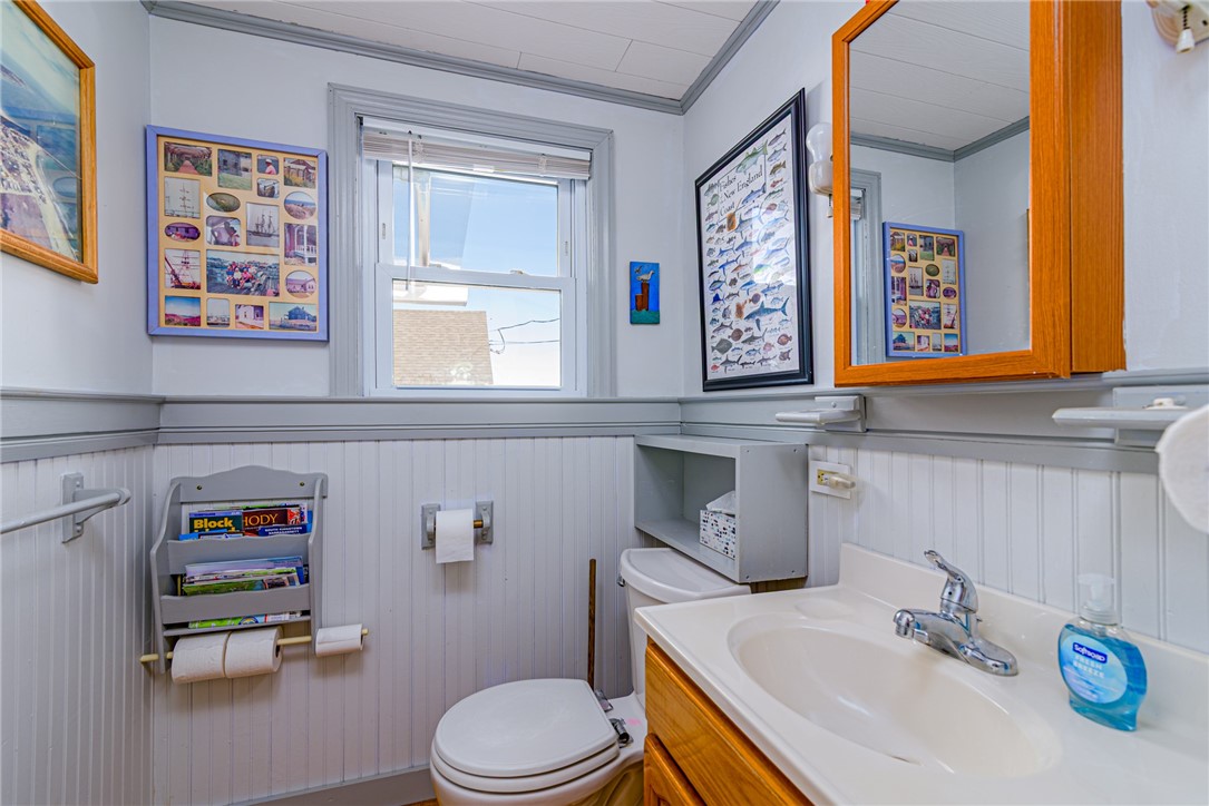 1193 Succotash Road Narragansett, RI 02879 - Photo 18 of 35