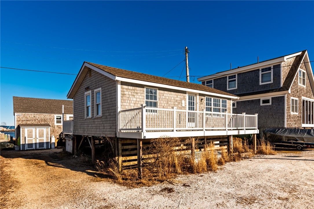 1193 Succotash Road Narragansett, RI 02879 - Photo 2 of 35