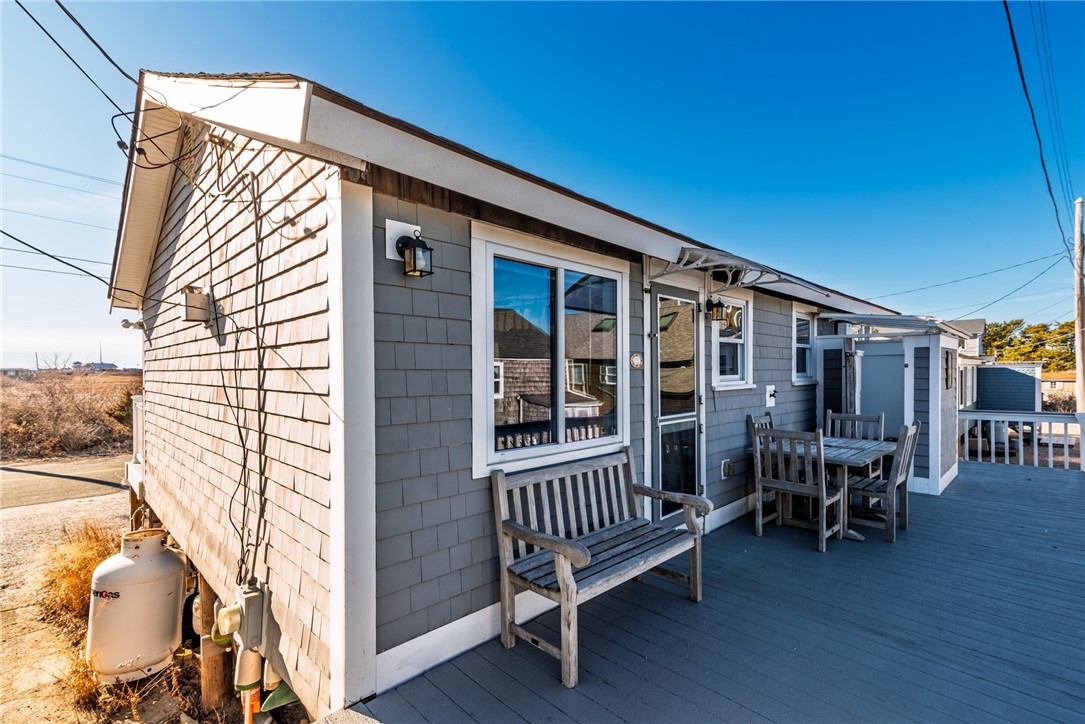 1193 Succotash Road Narragansett, RI 02879 - Photo 24 of 35