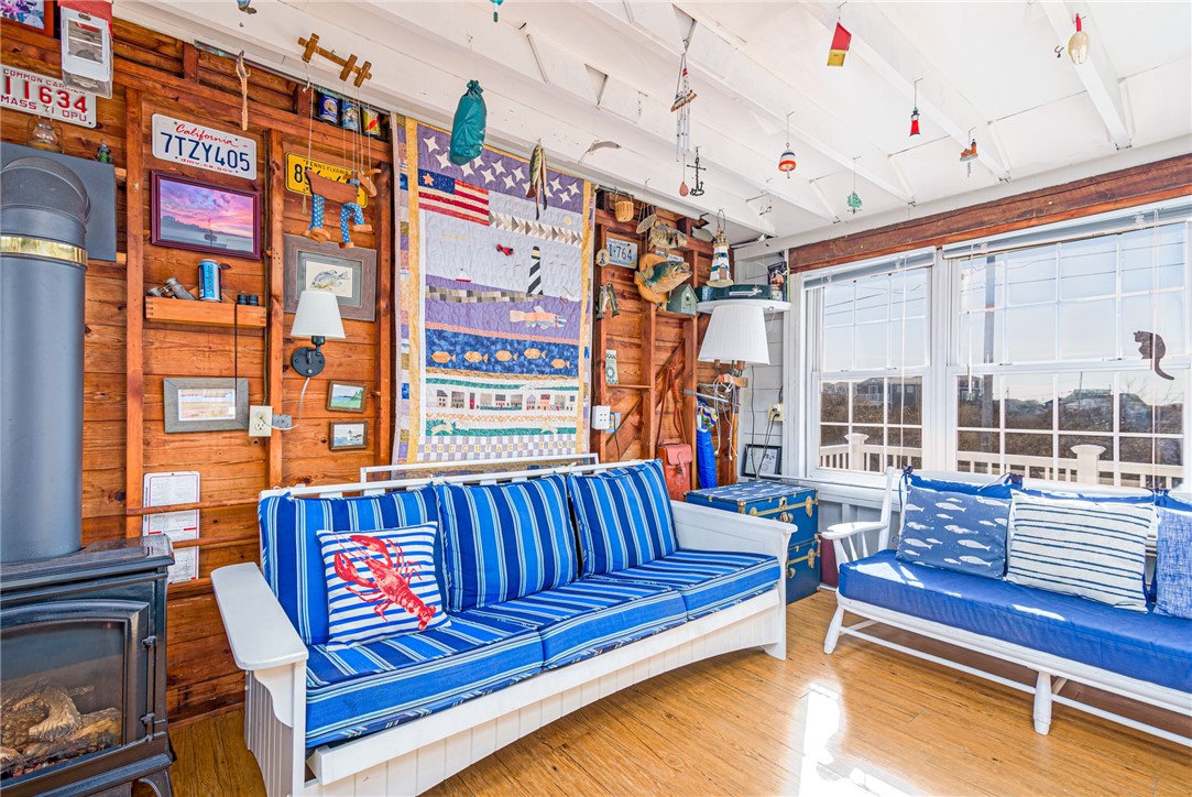 1193 Succotash Road Narragansett, RI 02879 - Photo 9 of 35