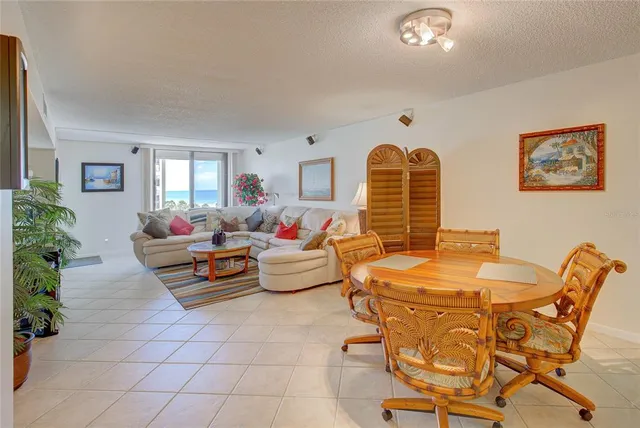 $3,600 | 1460 Gulf Boulevard, Unit 412, Clearwater Beach, FL 33767
