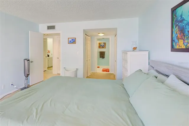 $3,600 | 1460 Gulf Boulevard, Unit 412, Clearwater Beach, FL 33767