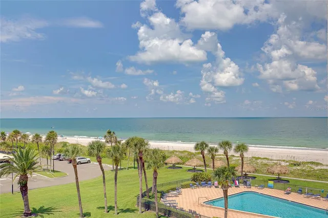 $3,600 | 1460 Gulf Boulevard, Unit 412, Clearwater Beach, FL 33767
