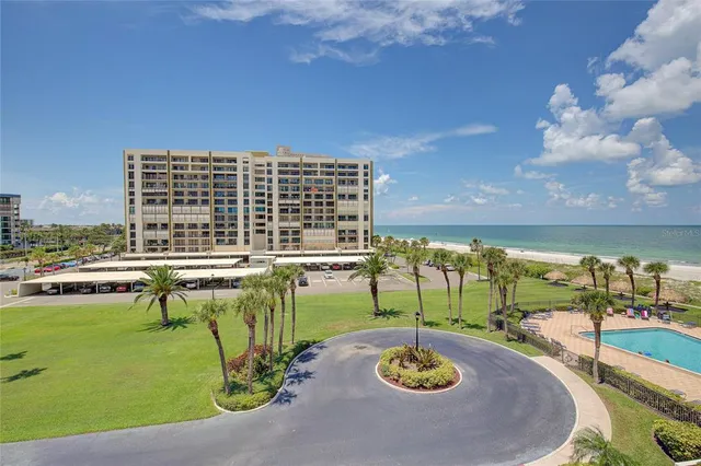$3,600 | 1460 Gulf Boulevard, Unit 412, Clearwater Beach, FL 33767