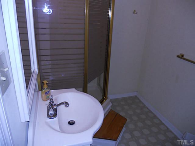2 Grove Park Road Durham, NC 27705 - Photo 17 of 23 Gallery Image 17