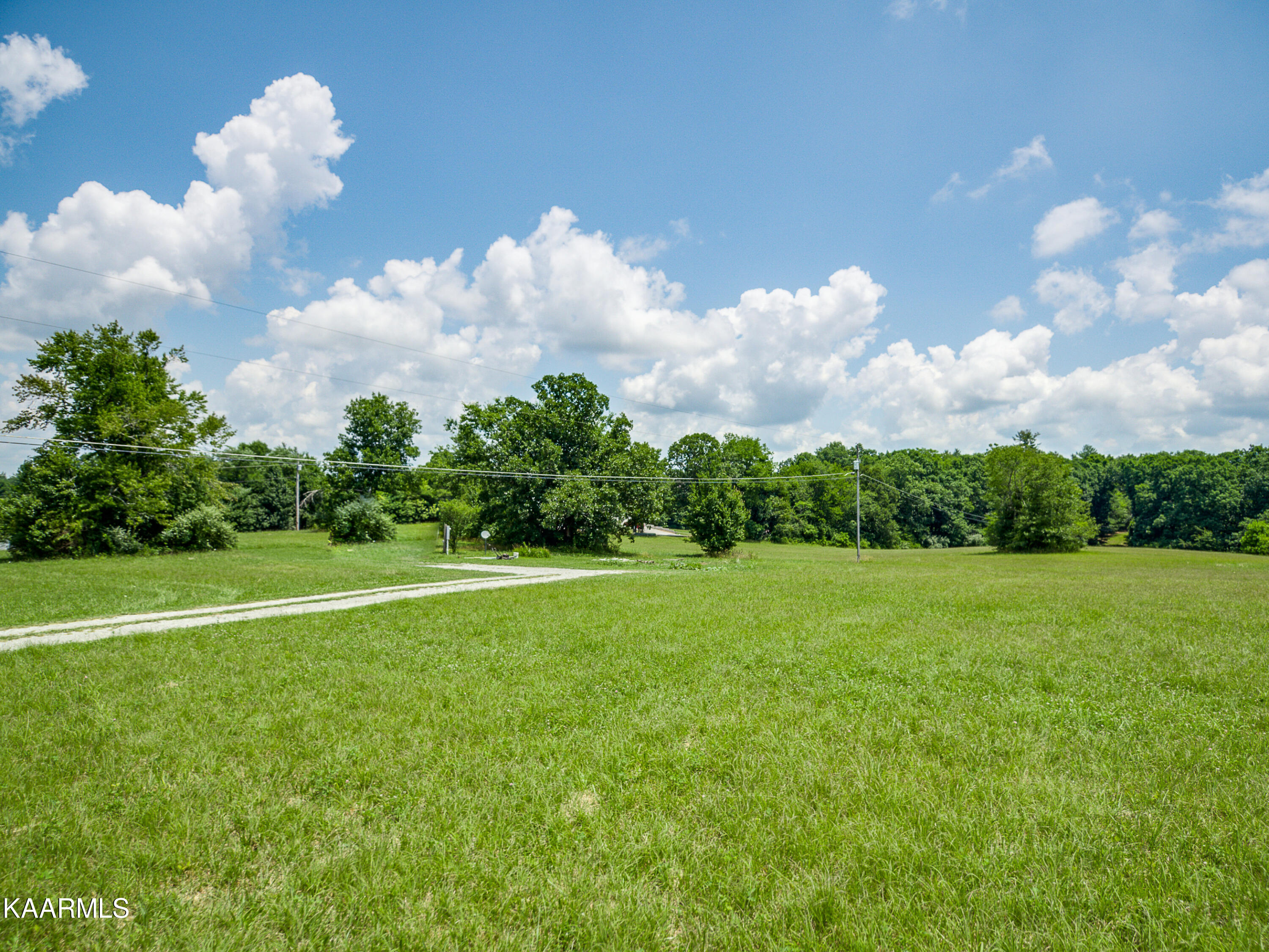 York Road Crossville, TN 38555 - Photo 16 of 17 mls-444 York Rd Crossville-017_TNPC