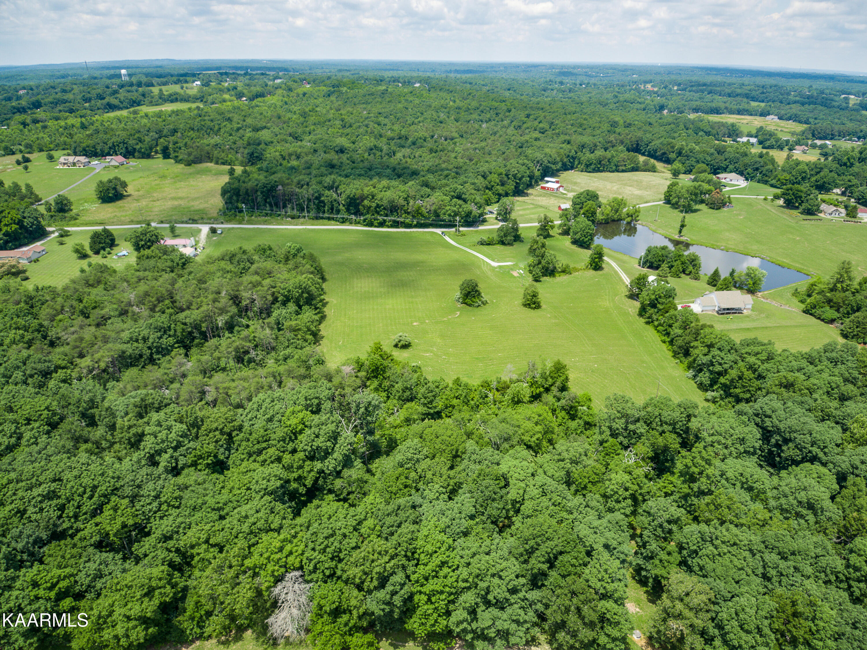 York Road Crossville, TN 38555 - Photo 7 of 17 mls-444 York Rd Crossville-008_TNPC