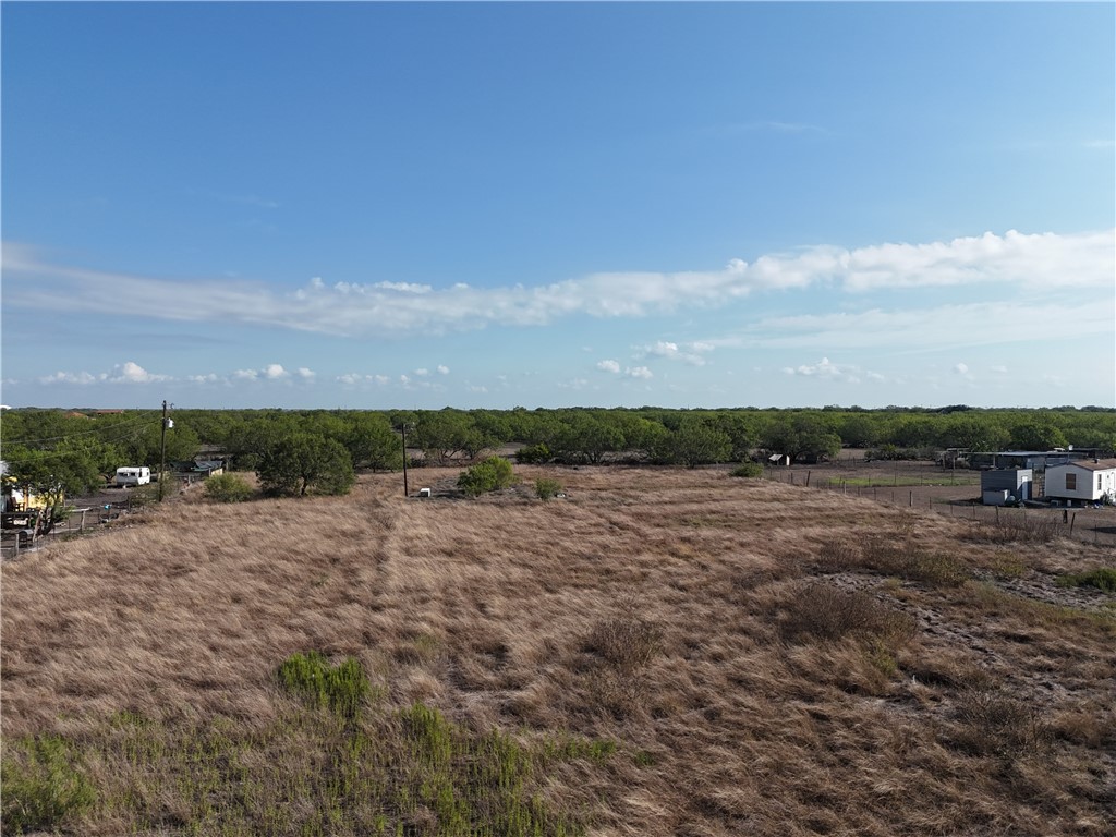 468 Jennifer Loop Orange Grove, TX 78372 - Photo 5 of 12 a view of a lake view and mountain