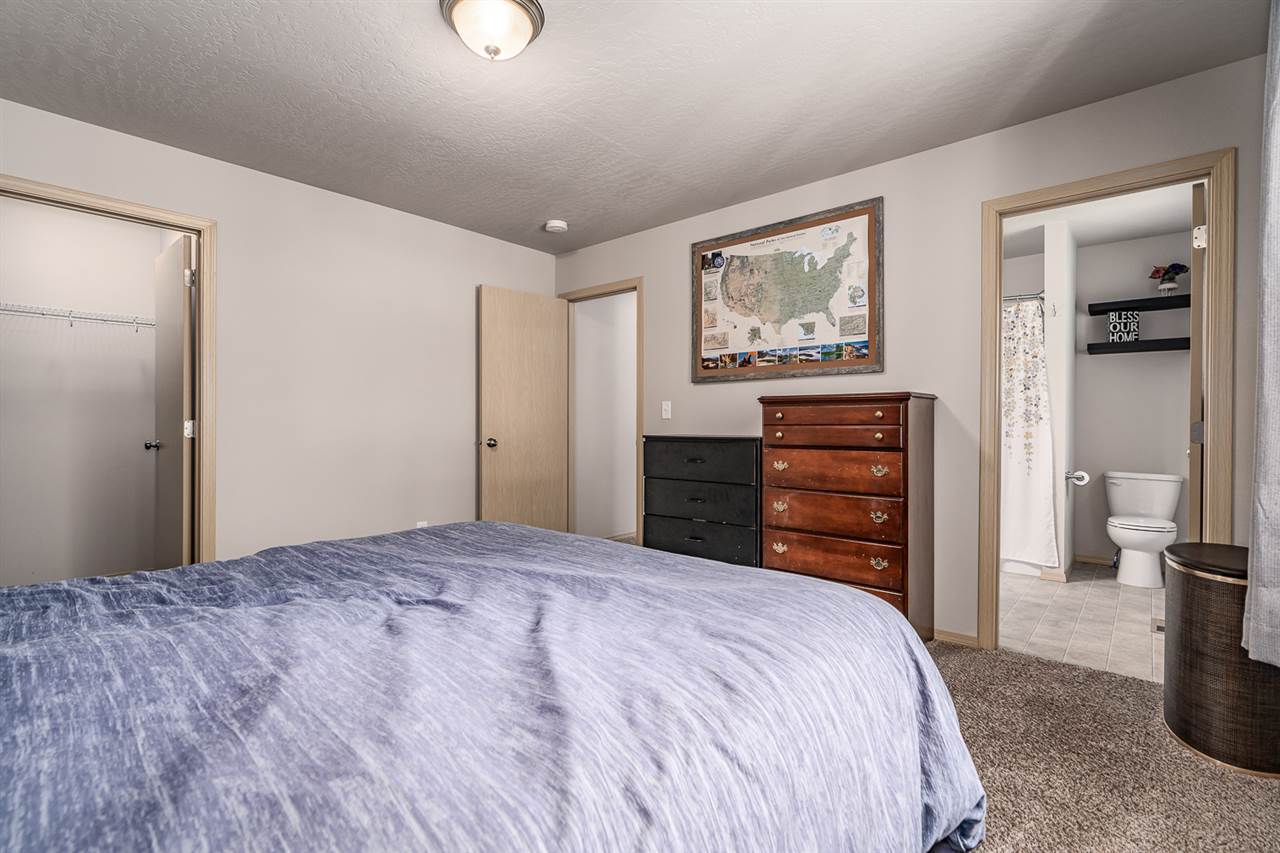 811 East Silver Pine Road Colbert, WA 99005 - Photo 9 of 20