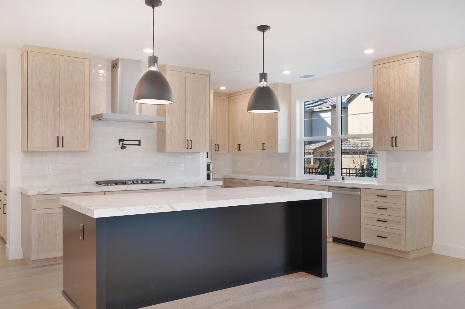 8468 Sun View Circle Granite Bay, CA 95746 - Photo 18 of 40