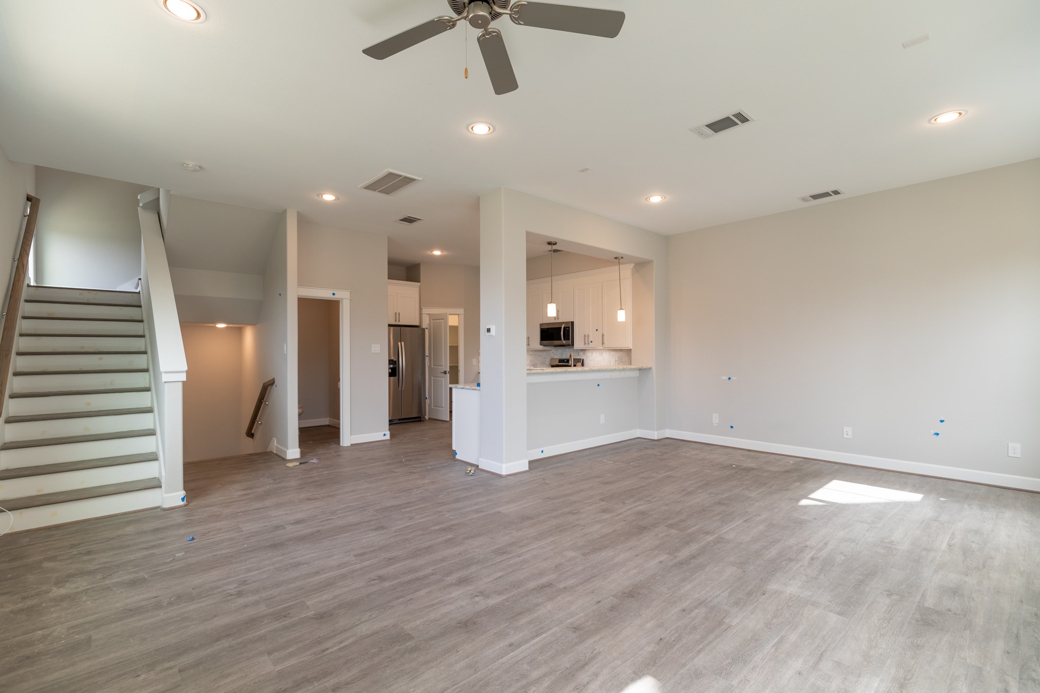 603 H Link Road Houston, TX 77009 - Photo 11 of 47