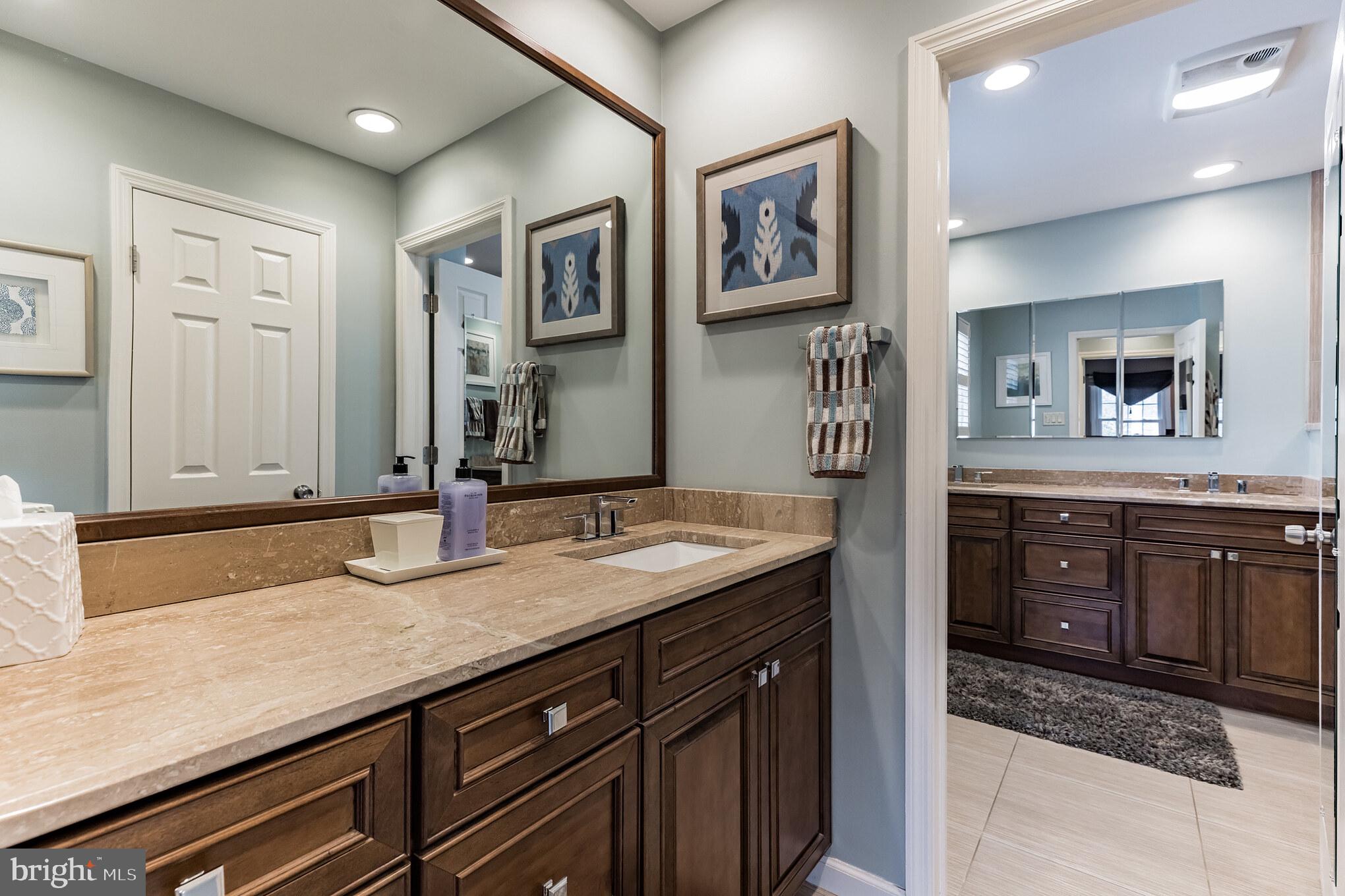 3 Elliot Drive Voorhees, NJ 08043 - Photo 19 of 33