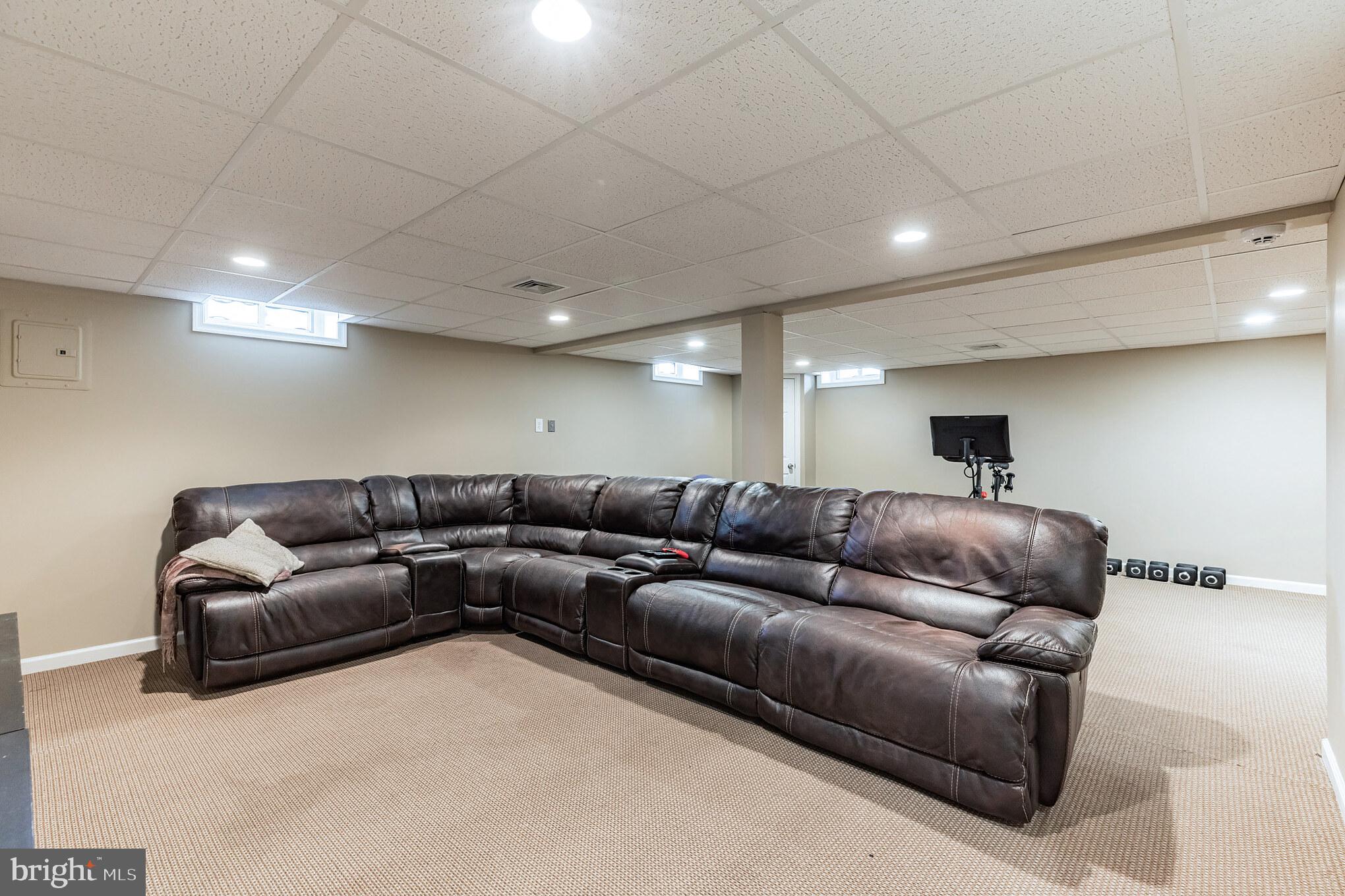 3 Elliot Drive Voorhees, NJ 08043 - Photo 26 of 33