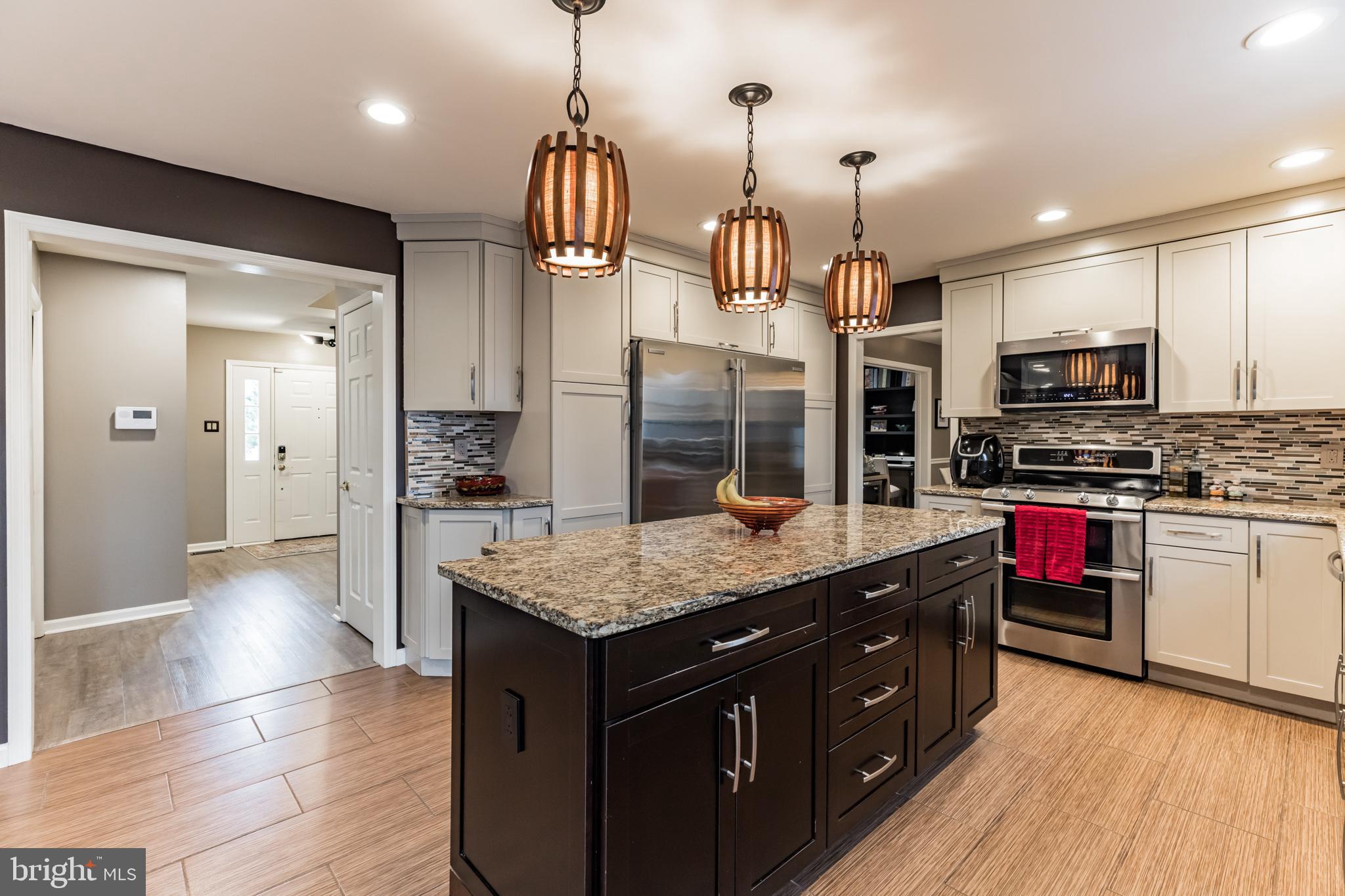 3 Elliot Drive Voorhees, NJ 08043 - Photo 9 of 33