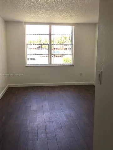 $1,900 | 13120 Southwest 92nd Avenue, Unit B119, Miami, FL 33176