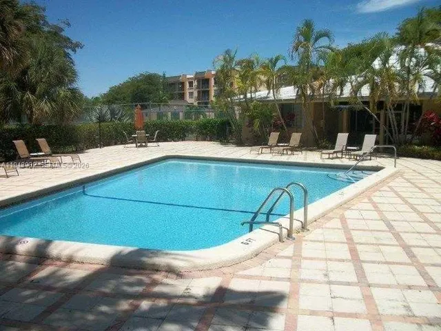 $1,900 | 13120 Southwest 92nd Avenue, Unit B119, Miami, FL 33176