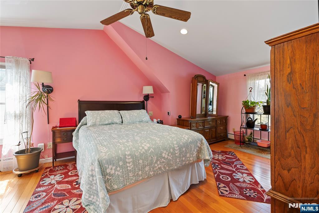 99 Lynwood Road Verona, NJ 07044 - Photo 16 of 30