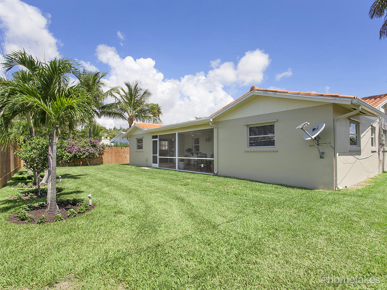 246 Northeast 29th Street Boca Raton, FL 33431 - Photo 15 of 15 IMG_0121_MLS