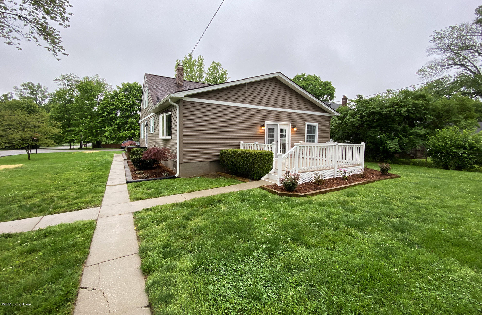 4027 Gloucester Road Louisville, KY 40207 - Photo 62 of 68 4027-Gloucester-Rd-0057