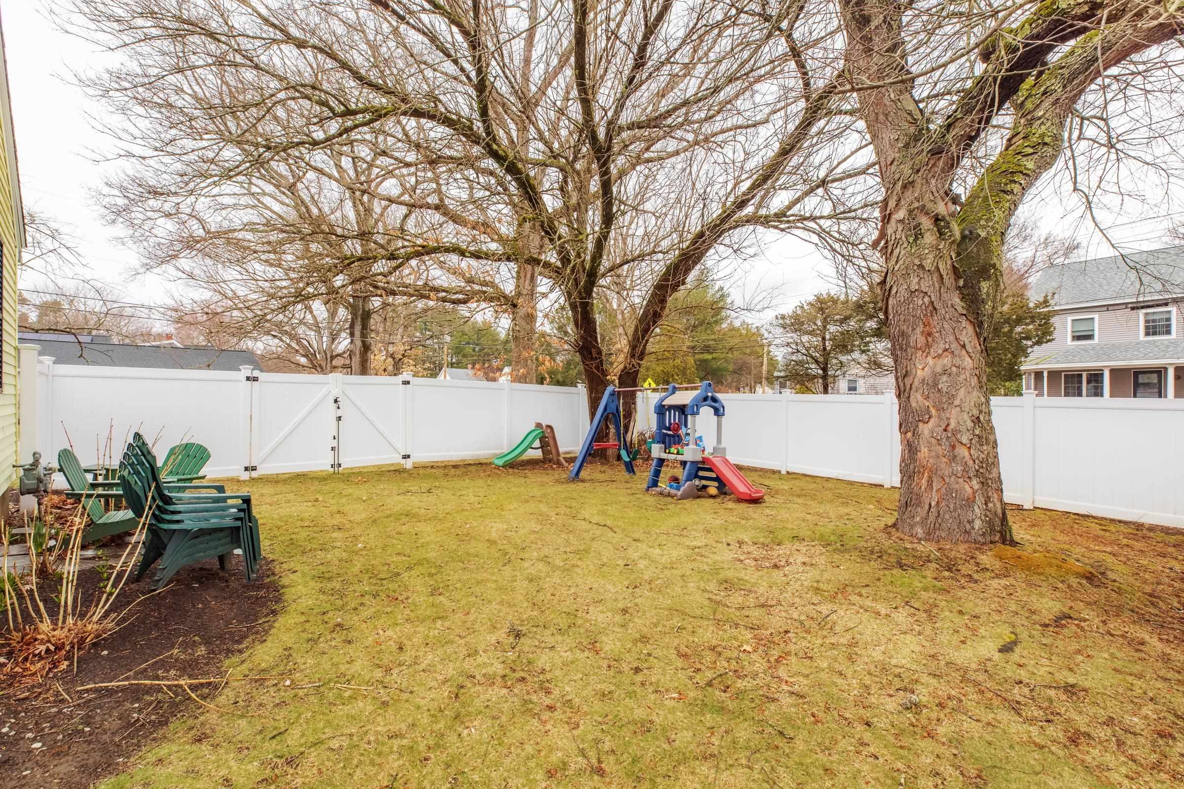 22 Thomsen Road Hampton, NH 03842 - Photo 31 of 39