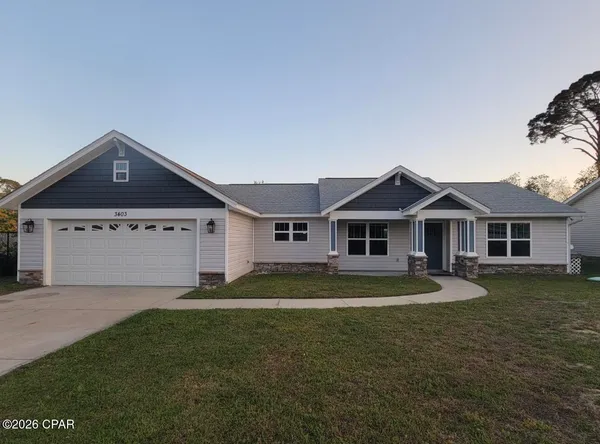 $2,400 | 3403 Pretty Bayou Court, Panama City, FL 32405