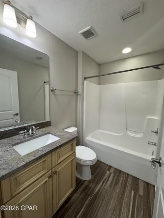 $2,400 | 3403 Pretty Bayou Court, Panama City, FL 32405