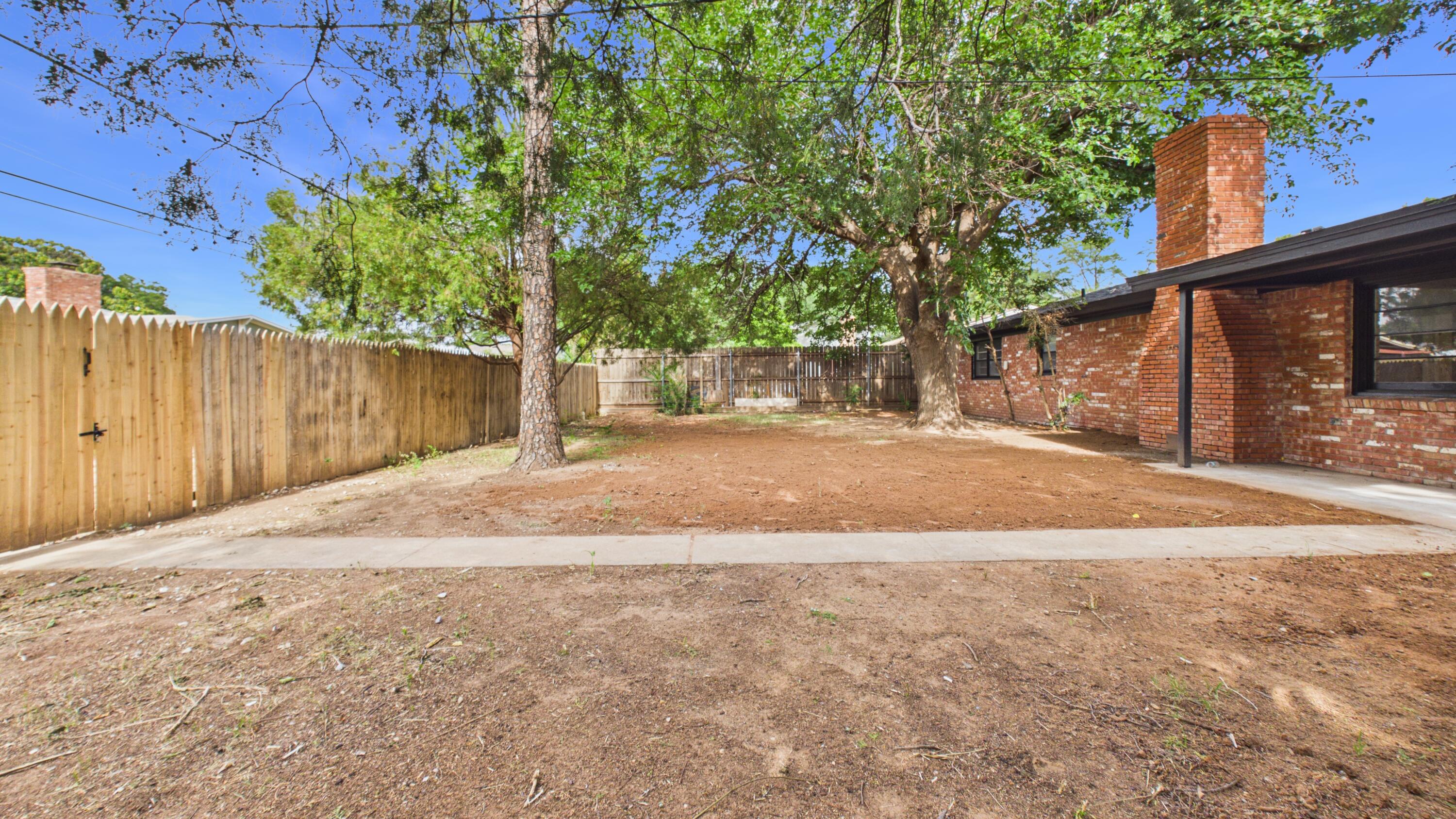 3010 69th Street Lubbock, TX 79413 - Photo 20 of 21 CAM06379G6-PR0041-STILL057