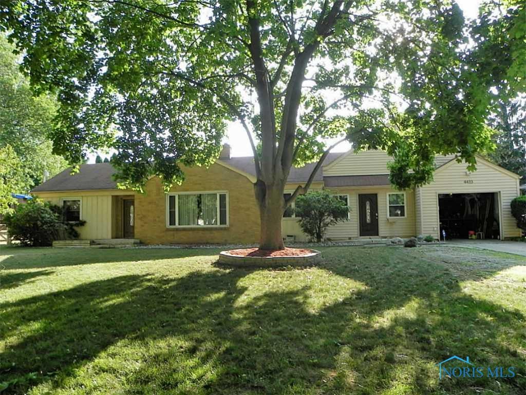 4433 Bowen Road Toledo, OH 43613 - Photo 1 of 20 Exterior Front.