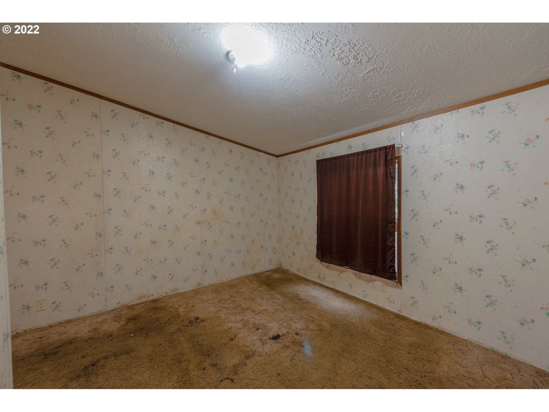 64855 East Bay Road North Bend, OR 97459 - Photo 7 of 30 Gallery Image 7