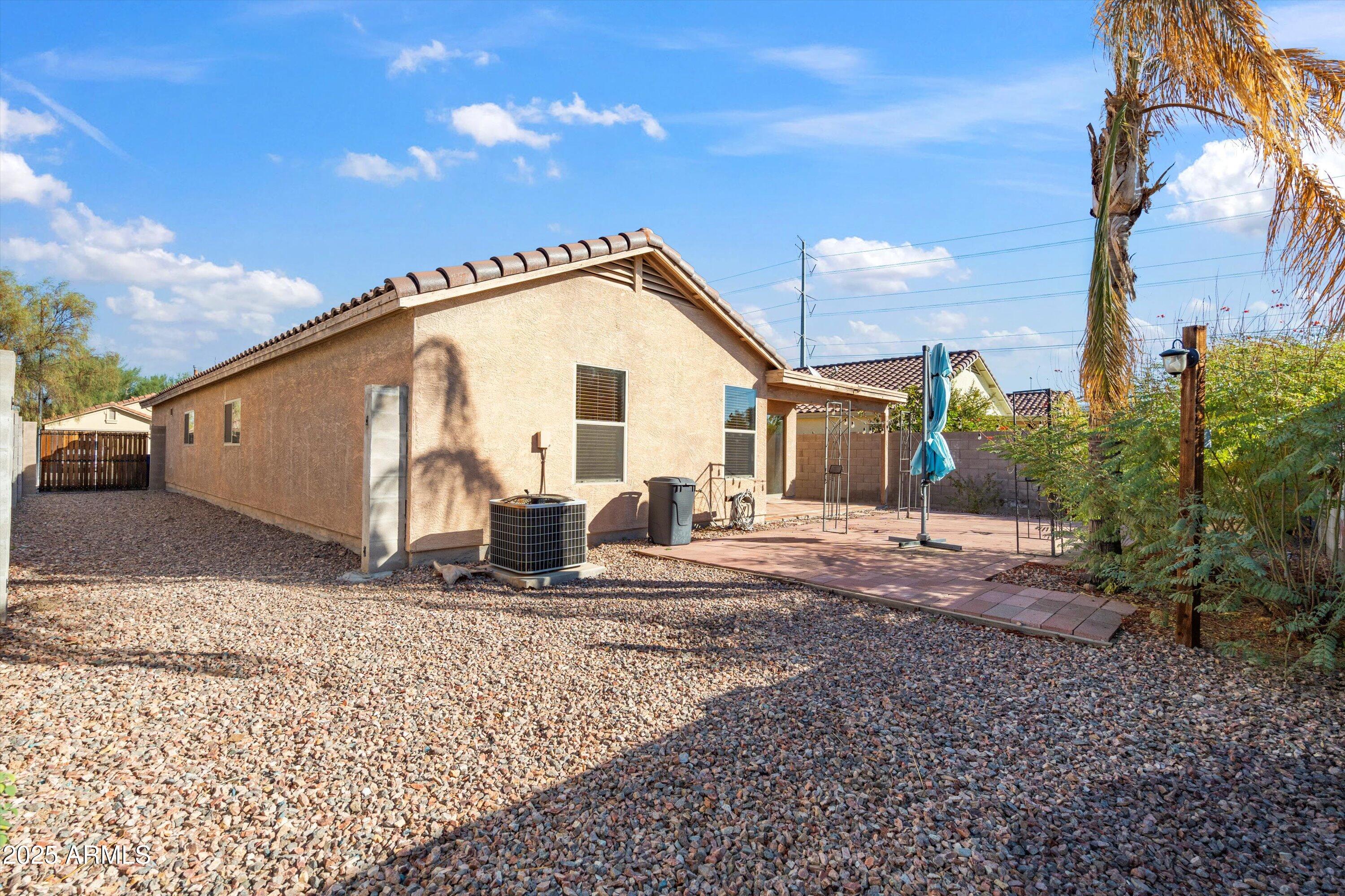 3027 West Red Fox Road Phoenix, AZ 85083 - Photo 24 of 27 26-Back of Home