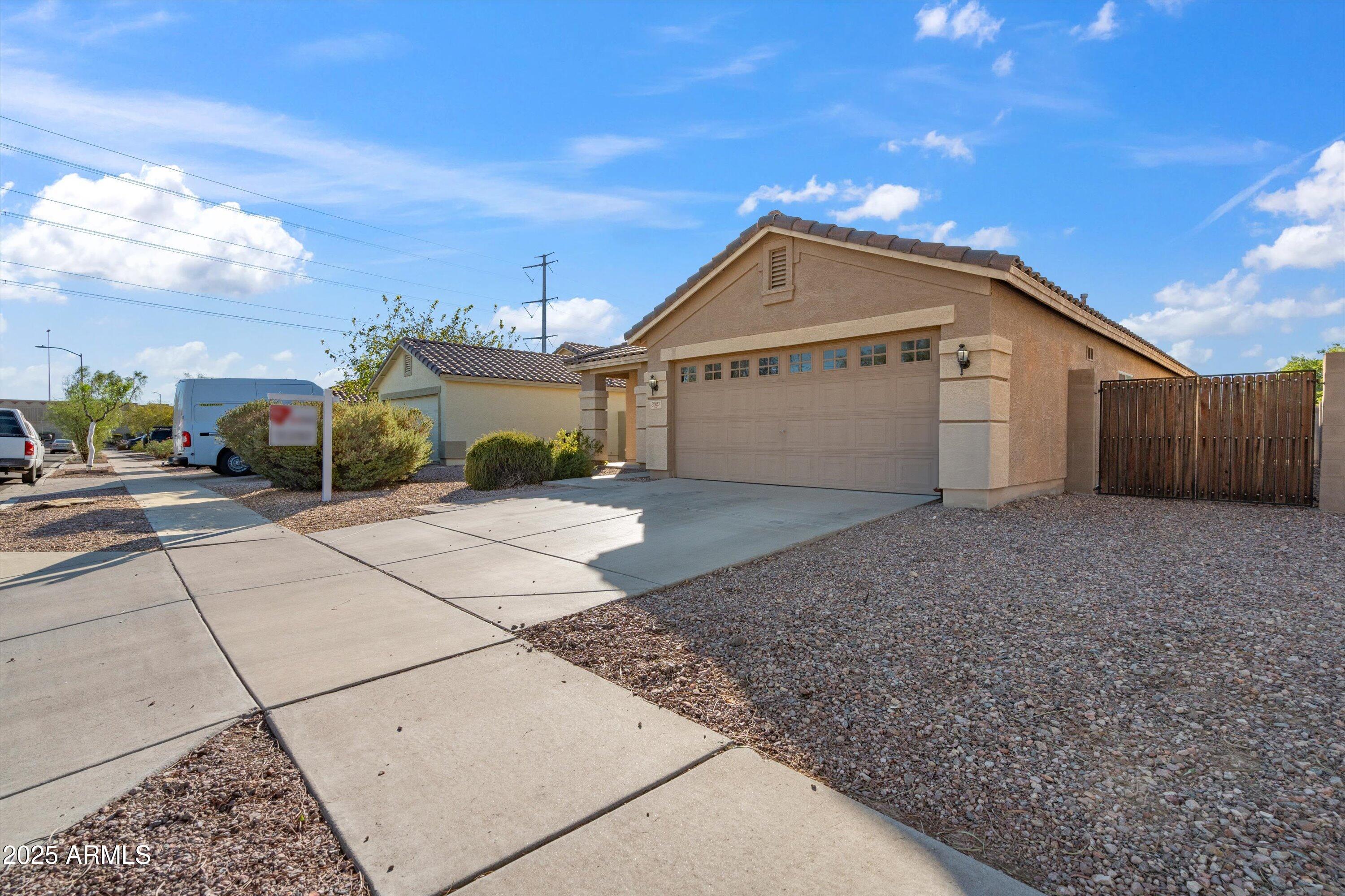 3027 West Red Fox Road Phoenix, AZ 85083 - Photo 3 of 27 01-Front of Home