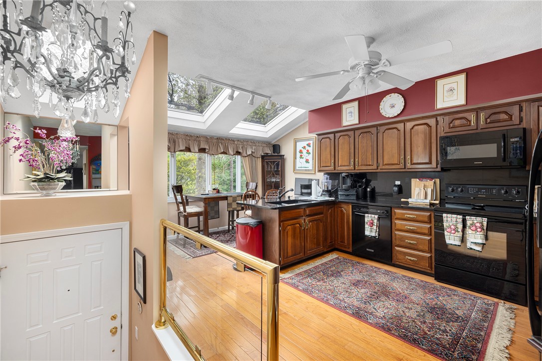 4480 Post Road, Unit 7 Warwick, RI 02818 - Photo 5 of 41