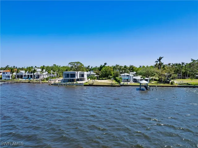 a view of a lake with houses