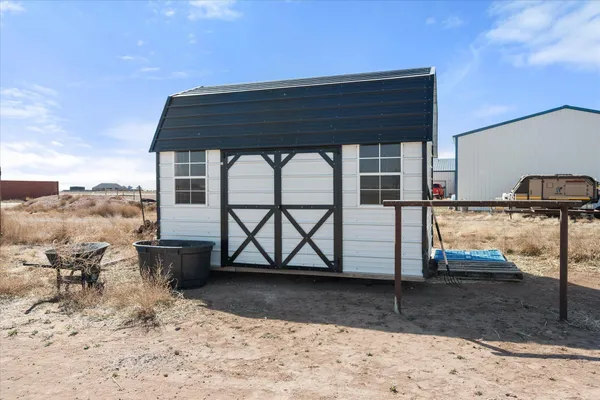 a view of outdoor space