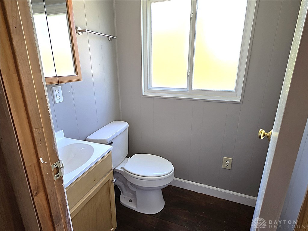 1816 Wesleyan Road Dayton, OH 45406 - Photo 14 of 17 Upstairs 1/2 Bath