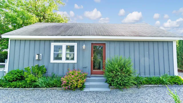 $2,049,000 | 12910 Main Road, East Marion, NY 11939