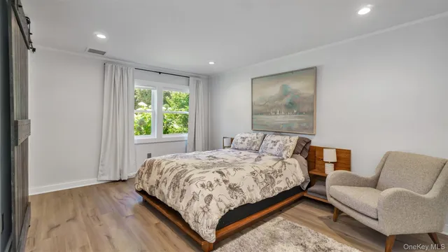 $2,049,000 | 12910 Main Road, East Marion, NY 11939