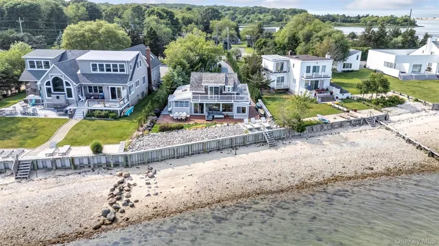 $2,049,000 | 12910 Main Road, East Marion, NY 11939