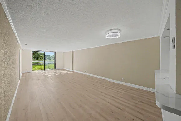 $259,900 | 15075 Witney Road, Unit 108, Delray Beach, FL 33484