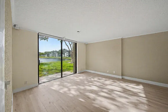 $259,900 | 15075 Witney Road, Unit 108, Delray Beach, FL 33484