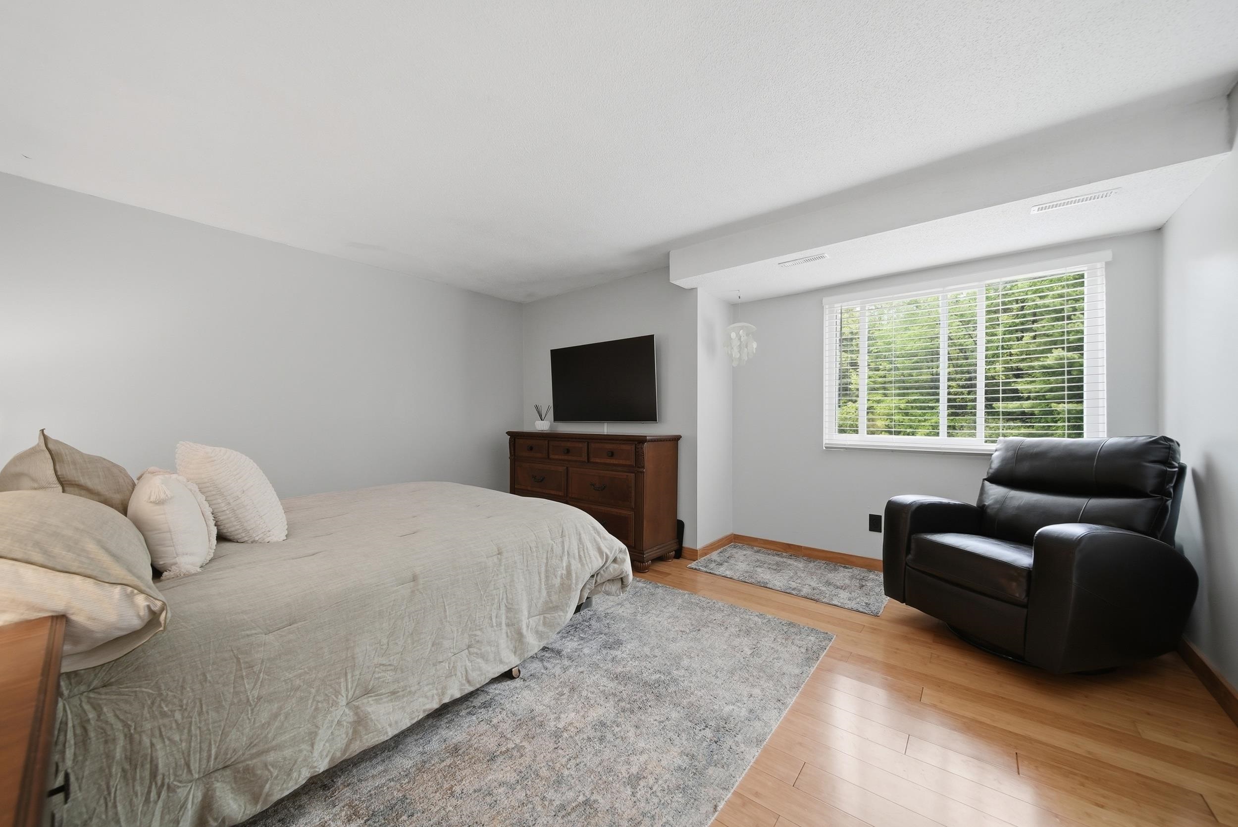 2 Brookside Drive, Unit 11 Exeter, NH 03833 - Photo 13 of 26