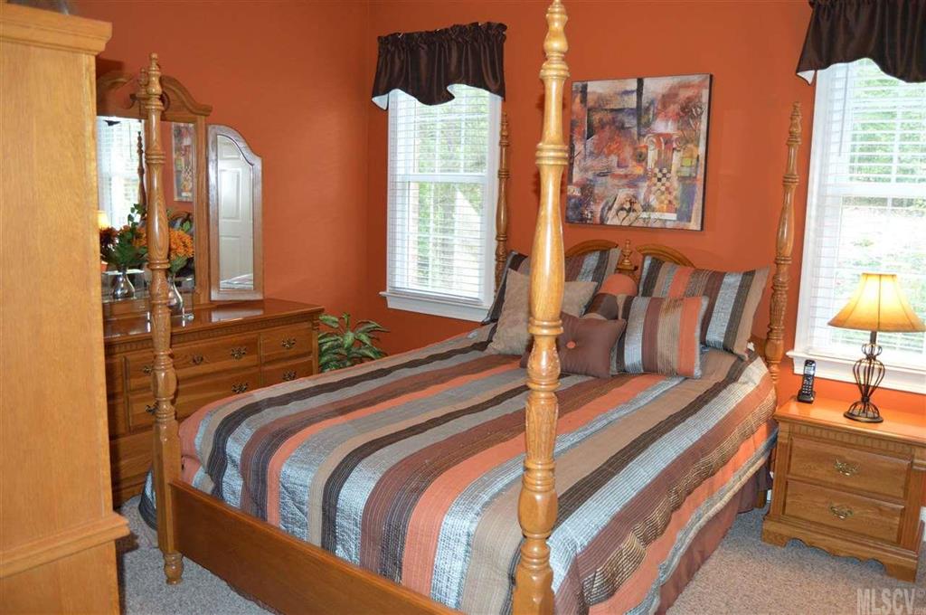 427 Players Ridge Road Hickory, NC 28601 - Photo 5 of 25 Gallery Image 5