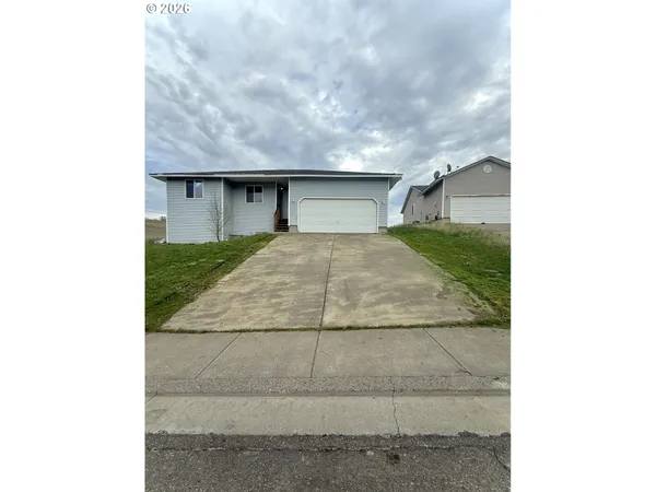 $300,000 | 1300 Southwest 10th Court, Pendleton, OR 97801