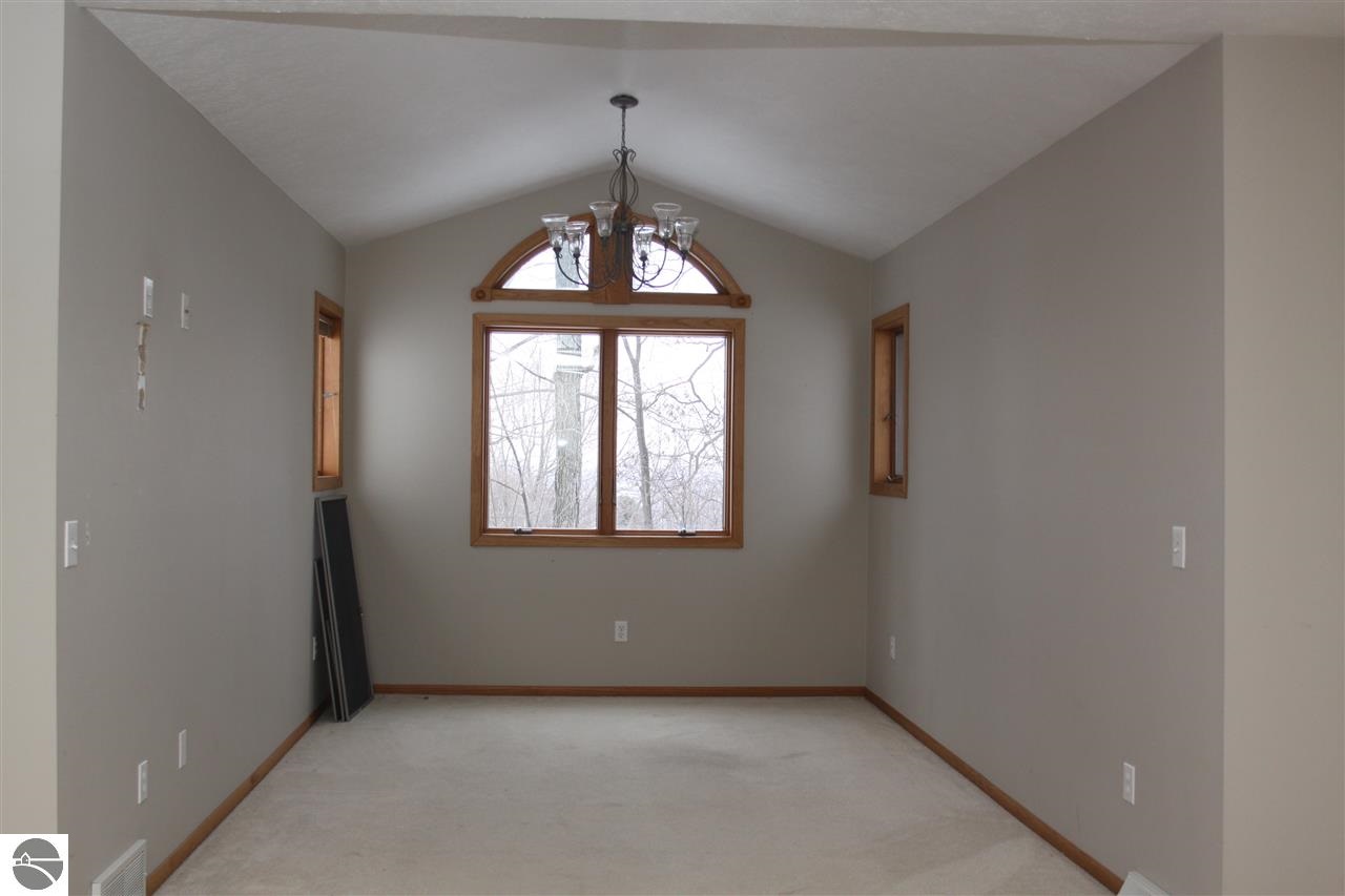 3181 Zimmerman Road Traverse City, MI 49685 - Photo 36 of 53 1779125-35.JPG